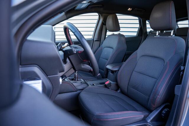 Ford KUGA 1.5 EcoBoost ST line Camera's Airco Stoelverw. Stuurwielbed. Navi