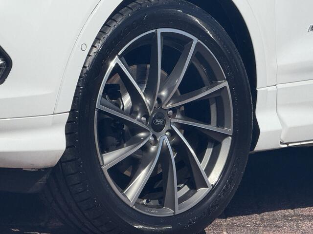 Ford KUGA 2.0 4x4 automaat ST Line 243 pk apple carplay camera climate ctr cruise ctr lmv 19 inch elktr trekhaak half leder/alcantara keyless entry dealer onderhouden