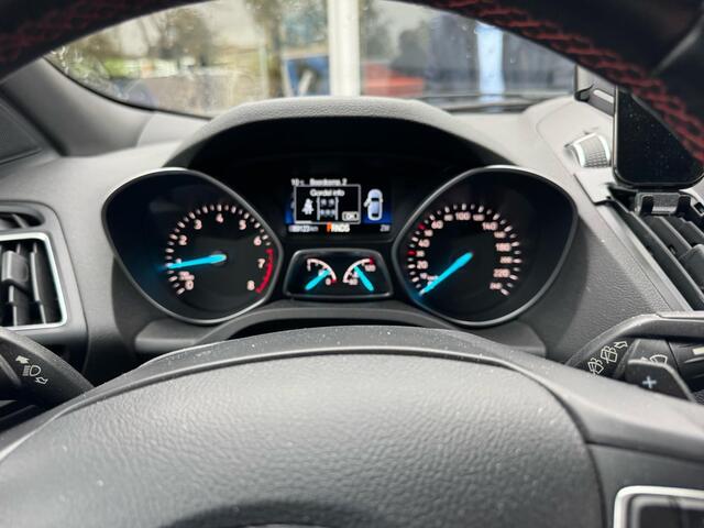 Ford KUGA 1.5 EcoBoost ST Line 184pk Automaat | Trekhaak | Winterpack | Achteruitrijcamera | SYNC 3 | Carplay, Android auto