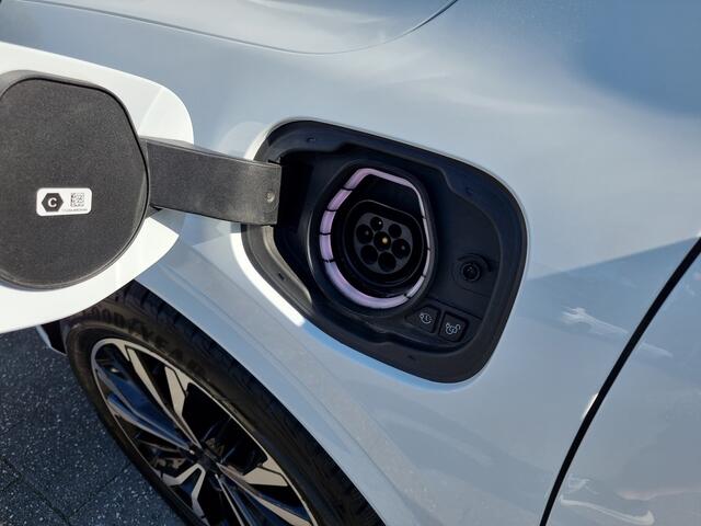 Ford KUGA 2.5 PHEV ST-Line X | Ad.cruise | AutoPark | Camera | Smetteloze staat! | Incl. BTW