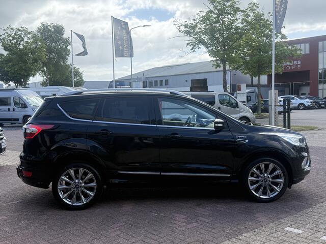 Ford KUGA 1.5 EcoBoost Vignale awd automaat 176 pk full options panoramadak navi camera climate ctr cruise ctr xenon led afn trekhaak lmv 19 inch 1e eigenaar dealer onderhouden