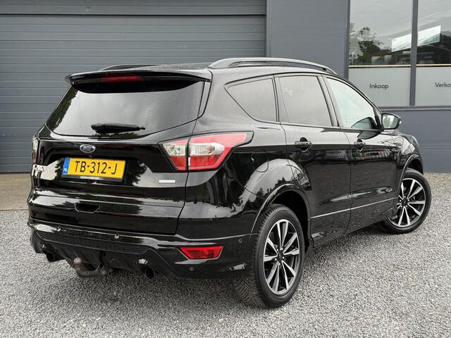 Ford KUGA 1.5 EcoBoost ST Line Navi,Camera,Trekhaak,Clima,Halfleder,Pdc V+A,120pk,Lm velgen,6 Bak,Apk tot 06-2026