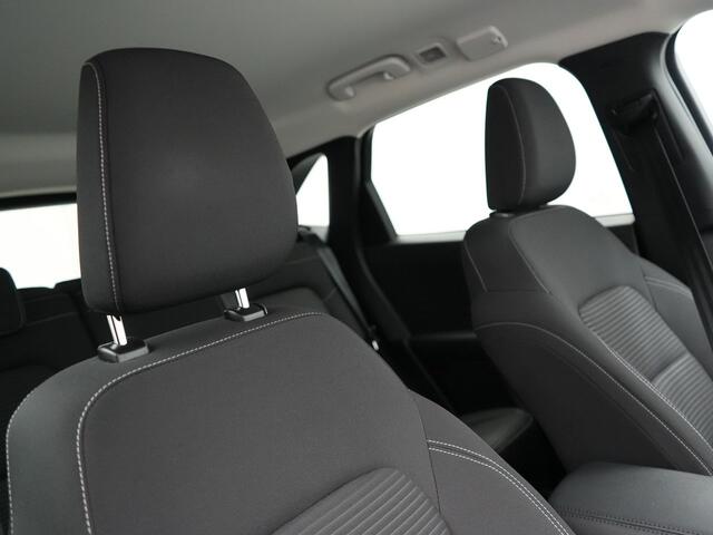 Ford KUGA 2.5 Titanium Plug In Hybrid 225pk PHEV | Adaptive Cruise | Keyless | Camera | Stoelverwarming | Apple Carplay | DAB | Navi Full Map |