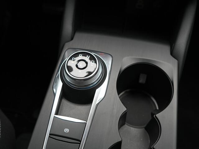 Ford KUGA 2.5 Titanium Plug In Hybrid 225pk PHEV | Adaptive Cruise | Keyless | Camera | Stoelverwarming | Apple Carplay | DAB | Navi Full Map |