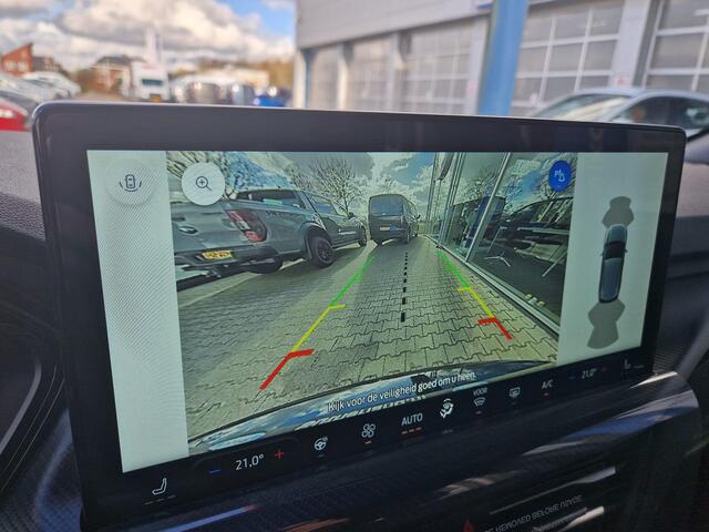 Ford KUGA 2.5 PHEV ST-Line 243 pk | Driver Assistance Pack | Wegklapbare trekhaak | 2.100 kg trekgewicht! | Winterpakket | 19 inch Licht metalen Velgen | ¤4.000,- prijsvoordeel!