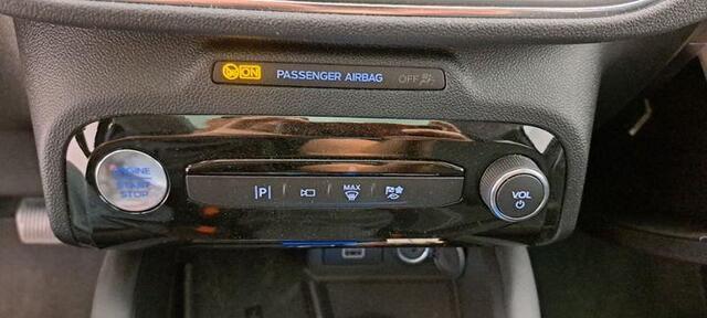 Ford KUGA 2.5 PHEV Titanium Nieuw model!| Panoramadak | Adaptive cruise control | Winter Pack | 2.100 kg trekgewicht