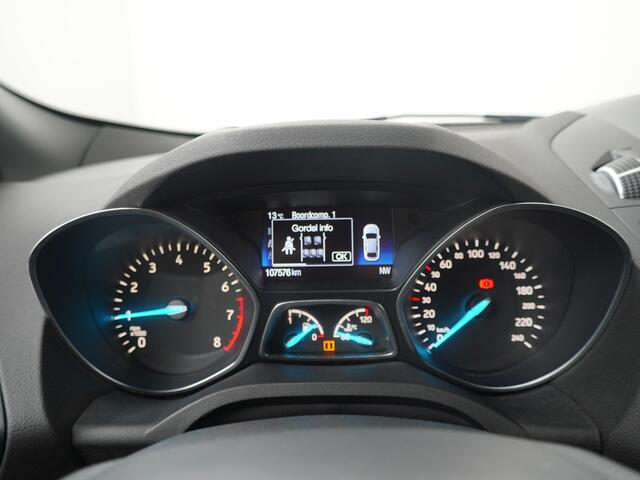 Ford KUGA 1.5 EcoBoost 150 pk ST-Line | Winter Pack | 19" | El. a. klep | Half leer | Apple Carplay