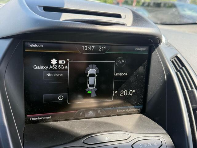 Ford KUGA 1.5 Ecoboost Titanium 120pk Trekhaak | SYNC 2 | Stoelverwarming | Parkeersensoren voor + achter | Climate control | 1.800kg Trekgewicht