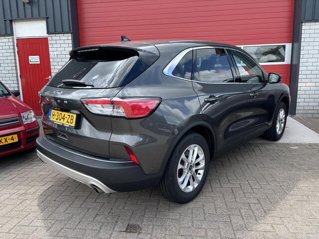 Ford KUGA 1.5 EcoBoost Titanium 1800KG TREKGEW / 360GR CAMERA / KEYLESS / NAVI / CARPLAY / DAB+ / ACC / NL-AUTO