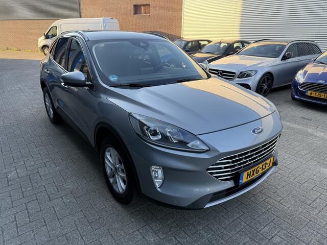 Ford KUGA Titanium-X