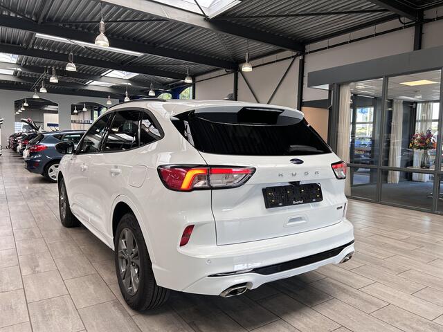 Ford KUGA 2.5 PHEV 225 pk ST-Line | Winter Pack | Camera | Keyless | LED | Clima | Cruise | Apple/Android CarPlay