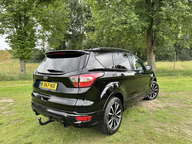 Ford KUGA 1.5 EB 182PK AWD ST-Line Automaat | TREKHAAK | BLIS | WINTERPACK | 1.850KG TREKKEN |
