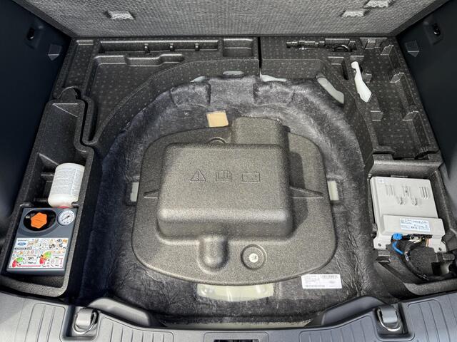 Ford KUGA 2.5 PHEV ST-Line X SCI | 243pk | Driver Assistance pack | Matrix LED | Black Package | Wegklapbare Trekhaak | Panoramadak | Winterpack | 2.100kg Trekgewicht