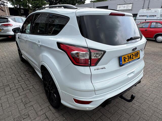 Ford KUGA 1.5 EcoBoost ST Line