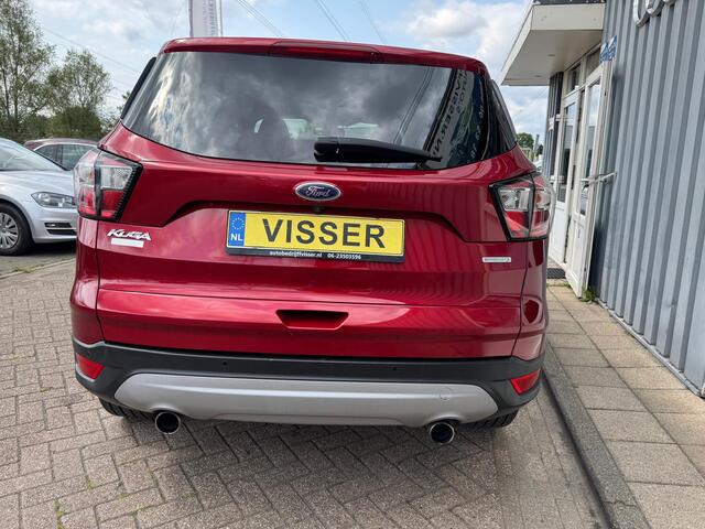 Ford KUGA 1.5 EcoBoost Titanium