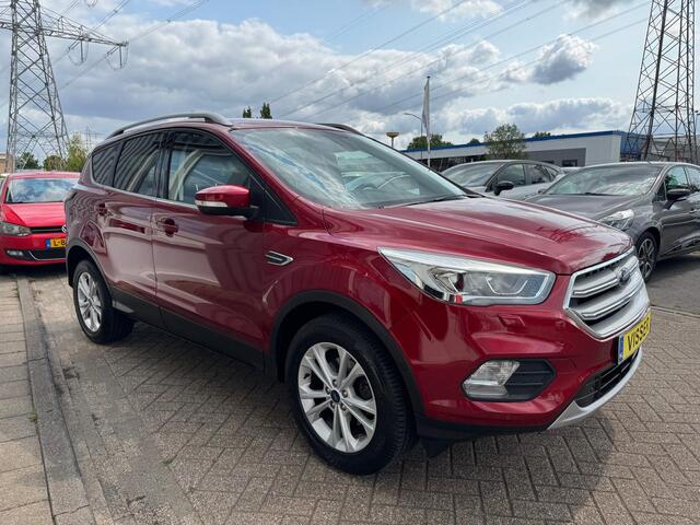 Ford KUGA 1.5 EcoBoost Titanium