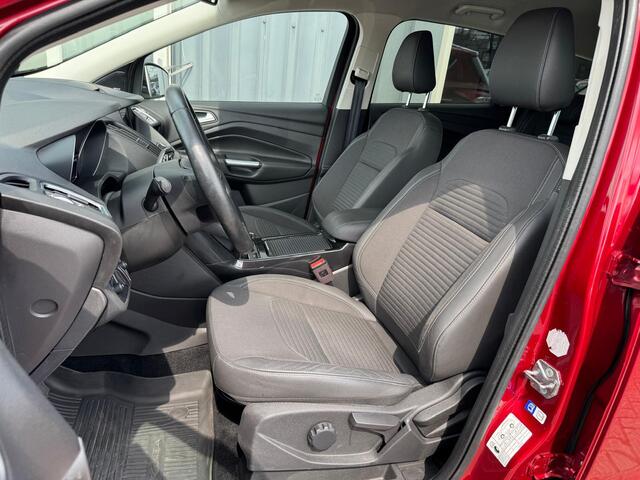 Ford KUGA 1.5 EcoBoost Titanium