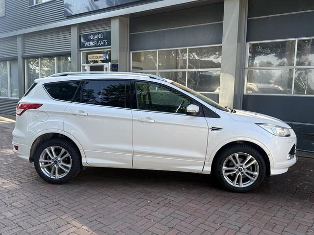 Ford KUGA 1.5 Titanium Styling Pack Bj 2016 Km 83.000 Nap 2e eigenaar Hoge Zit Luxe Uitvoering !!