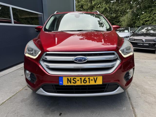 Ford KUGA 1.5 TDCi 120 PK Automaat Titanium Navi Trekhaak Stoelverwarming