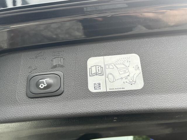 Ford KUGA 1.5 EcoBoost ST Line