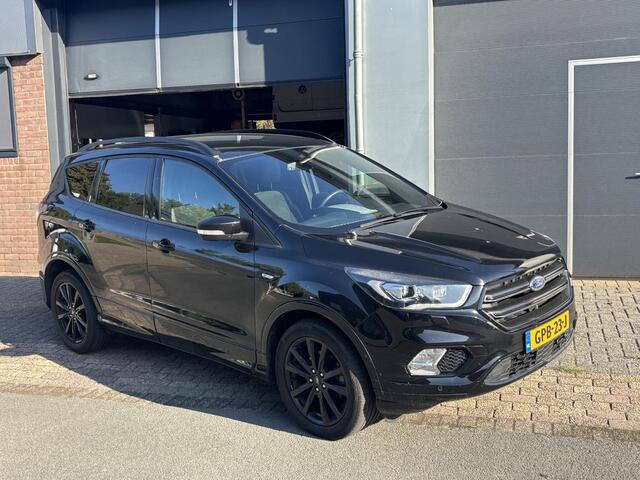 Ford KUGA 1.5 EcoBoost ST Line
