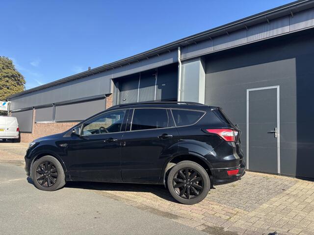 Ford KUGA 1.5 EcoBoost ST Line