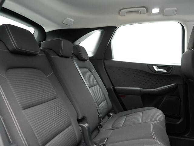 Ford KUGA 2.5 Titanium Plug in Hybride 225pk Dealer O.H PHEV | Trekhaak Af Fabriek | Head up | Adaptive cruise | Keyless | Park assist | Sportstoelen Verwarmd | Apple Carplay | Navigatie | Virtual | DAB |