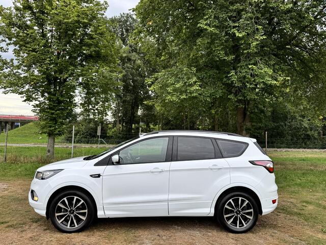 Ford KUGA 1.5 EB 150PK ST Line | TREKHAAK | 2.000 KG TREKKEN | WINTERPACK | CRUISE |