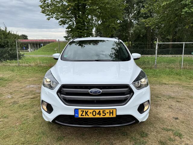 Ford KUGA 1.5 EB 150PK ST Line | TREKHAAK | 2.000 KG TREKKEN | WINTERPACK | CRUISE |
