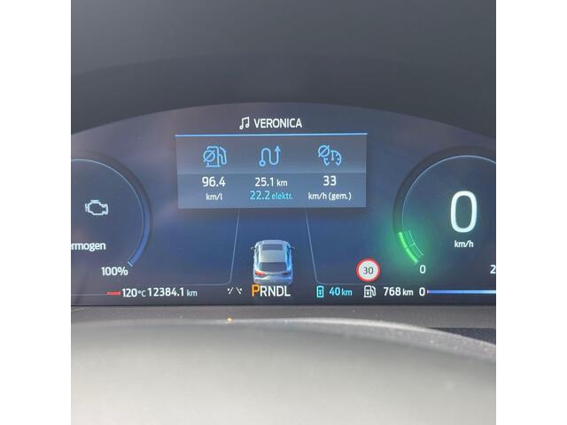 Ford KUGA 2.5 PHEV ST-Line 242pk Wegklapbare Trekhaak | Winterpack | Bursting Green | 19 inch Velgen | 2.100kg Trekgewicht | 1e Eigenaar