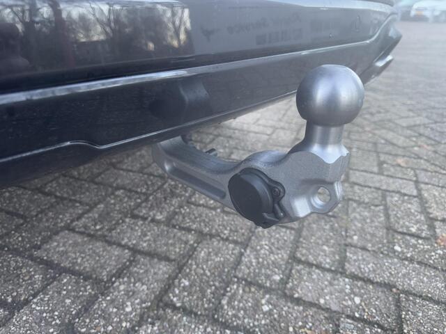 Ford KUGA 2.5 PHEV ST-Line X | 243pk | Driver Assistance Pack | Winterpack | Wegklapbare Trekhaak | Technology Pack | All season banden