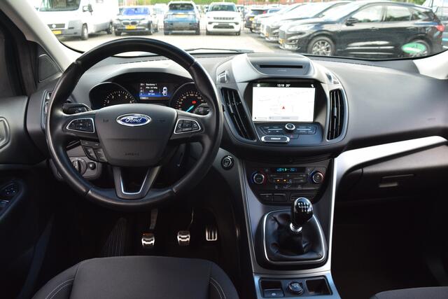 Ford KUGA 1.5 EcoBoost Titanium | Xenon | Navi | Trekhaak |
