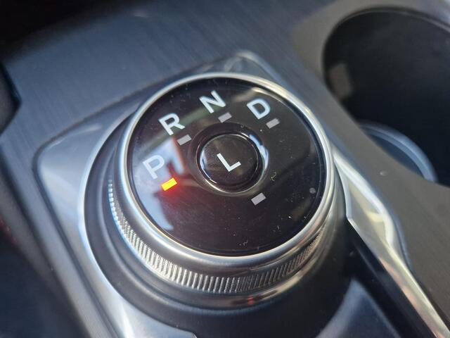 Ford KUGA 2.5 PHEV ST-Line 243 pk | Wegklapbare trekhaak | 2.100 kg trekgewicht! | Winterpakket