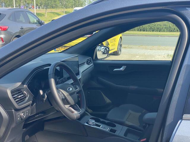 Ford KUGA 2.5 PHEV ST-Line X 243pk | Driver Assistance Pack | Winterpack | Wegklapbare Trekhaak | Matrix Led | 19 inch Licht metalen Velgen | AGR Stoelen