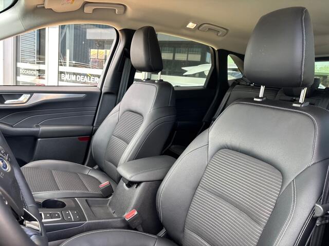 Ford KUGA 2.5 PHEV 225PK VIGNALE AUTOMAAT NAVI PDC-CAMERA.WINTERPACK