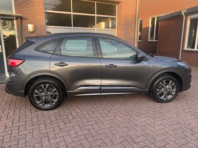 Ford KUGA 2.5 PHEV ST-Line