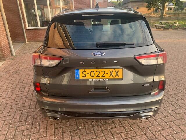 Ford KUGA 2.5 PHEV ST-Line