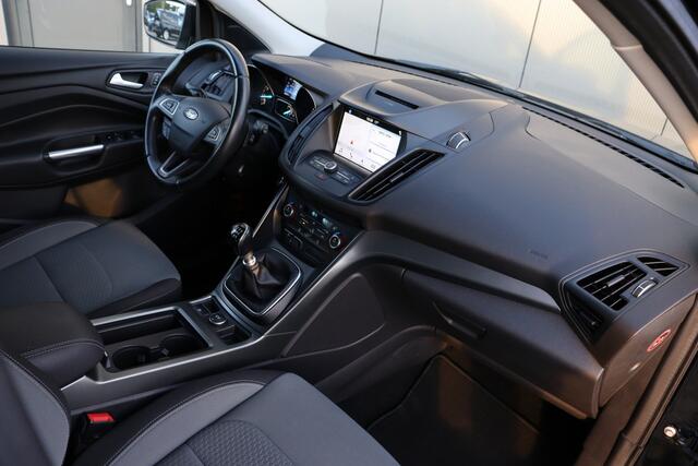 Ford KUGA 1.5 EcoBoost Trend Ultimate | Cruise | Carplay | Trekhaak |