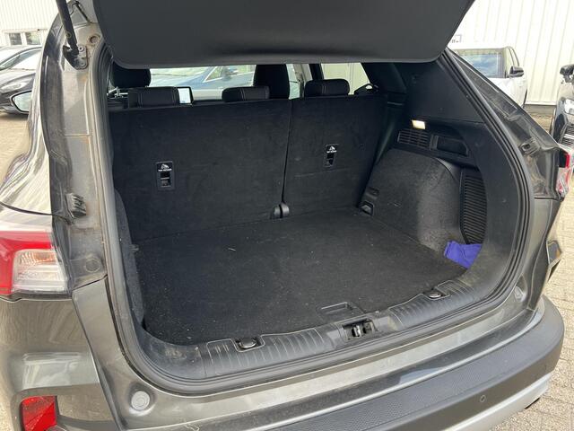 Ford KUGA 1.5 EcoBoost Titanium 225pk | Head Up Display | Matrix LED | Winterpack | Trekhaak | 1.800kg Trekgewicht