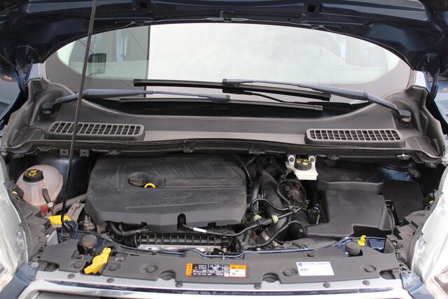 Ford KUGA 1.5 120 pk EcoBoost Trend Ultimate 1800kg Trekgewicht, Trekhaak, Lm velgen, Navigatie