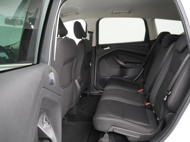 Ford KUGA Trend Ultimate EcoBoost 120pk | Trekhaak | Camera | Navi | Clima | Cruise | Apple Carplay | 100% dealer onderh. |