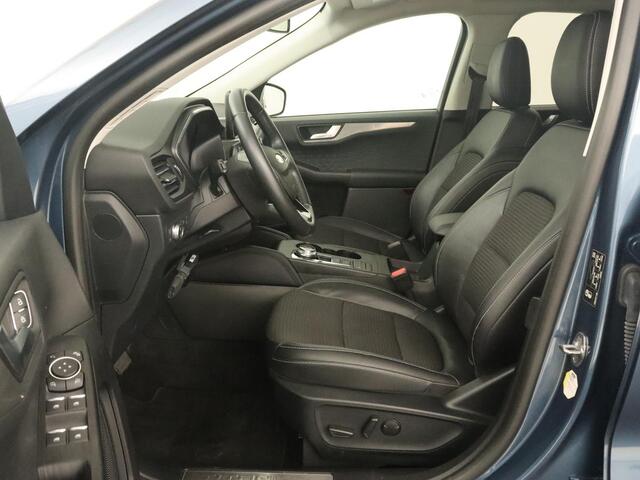 Ford KUGA 2.5 PHEV Titanium X | Trekhaak | Stoelverwarming | Camera | Carplay | Half leder | Achterbankverwarming | Navigatie | Full LED | Climate control | Parkeerhulp | Keyless | B&O Sound | Plug In