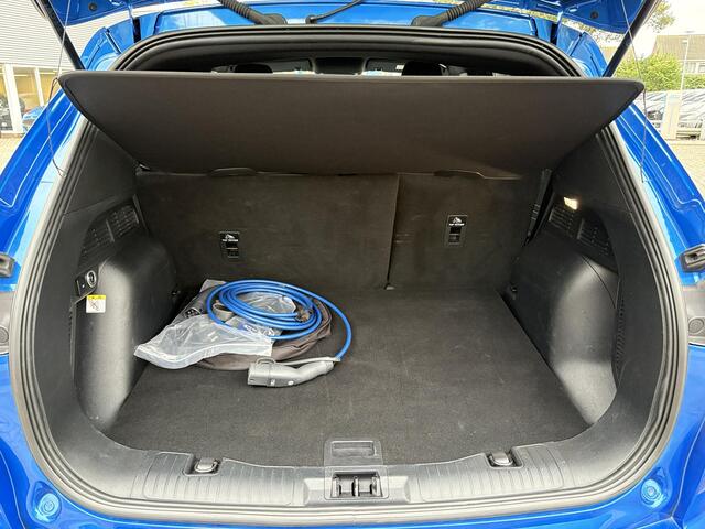 Ford KUGA 2.5 PHEV ST-Line | Wegklapbare trekhaak | Winter Pack | 2.100kg trekgewicht