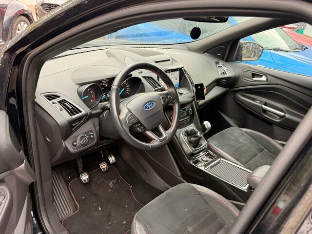 Ford KUGA 1.5 EcoBoost ST Line 150pk Trekhaak | Winterpack | Achteruitrijcamera | Elektrische Achterklep | Keyless Entry