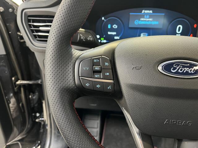 Ford KUGA ST-Line 2.5 PHEV 243 pk | Nieuw model | Winter Pack | HUD | Camera | Keyless | All Seasons | Fabr. Gar. t/m 12-2028