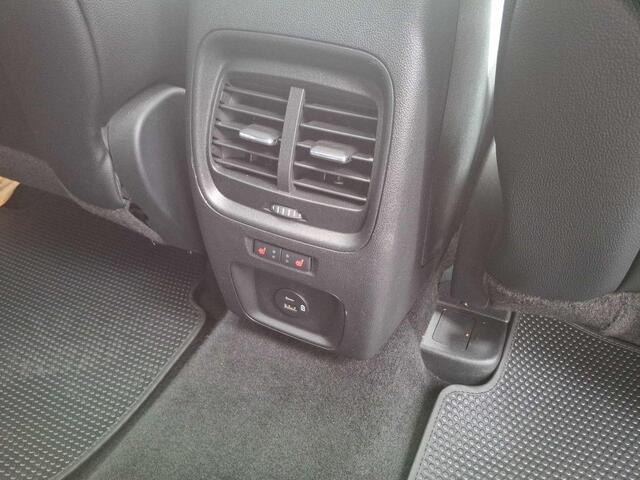 Ford KUGA 2.5 PHEV ST-Line X | Panoramadak | Winter Pack | Adpative cruise control | Head up Display | Camera | Dodehoeksensoren | Bang&Olufsen | Half-leder bekleding