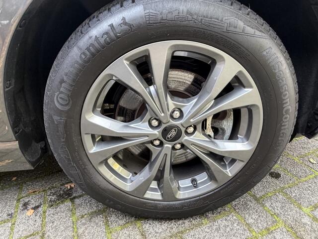 Ford KUGA ST- Lijne X Plug in Hybrid trekhaak afneem baar .elc achterklep . enz