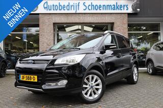 ford-kuga-1.5-titanium-trekhaak-hal