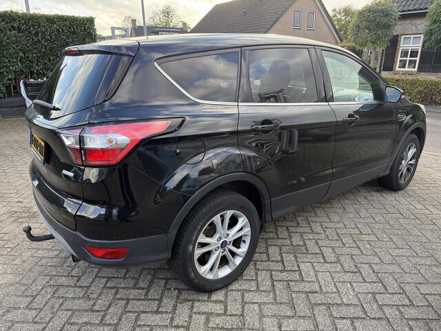 Ford KUGA 1.5 EcoBoost Titanium