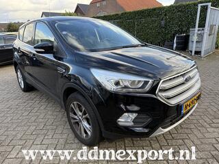 ford-kuga-1.5-ecoboost-titanium